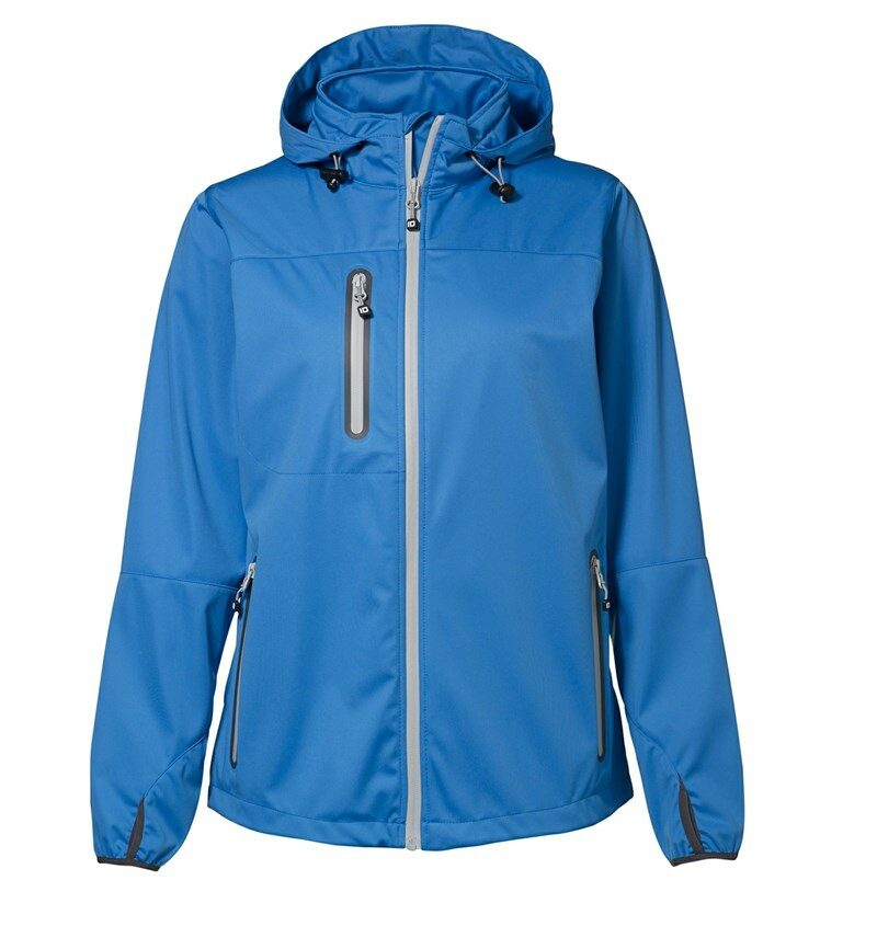 Foto-af-Softshell-letvægt-damejakke-turkis-front1-ID0876